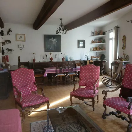 Michelet Apartment